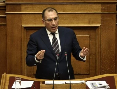 Θύμα ληστών ο Δημήτρης Καμμένος - Του έκλεψαν το αυτοκίνητο